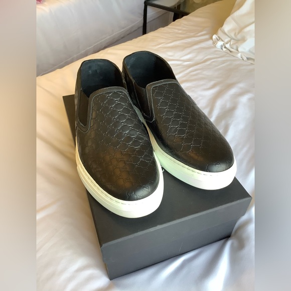 Gucci Loafer and Sneaker Bundle - Picture 3 of 9